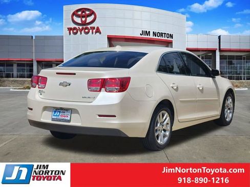 Used 2014 Chevrolet Malibu LT FWD image 6