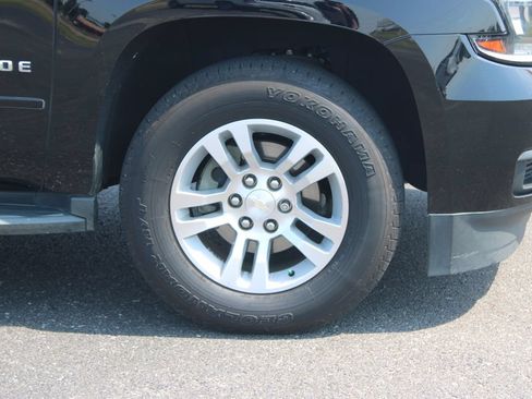 Used 2019 Chevrolet Tahoe LS RWD image 12