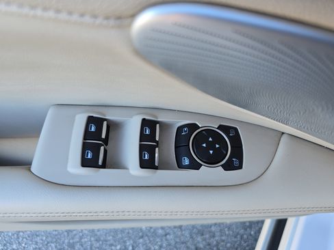 Used 2019 Lincoln MKZ Reserve w/ Luxury Package image 27