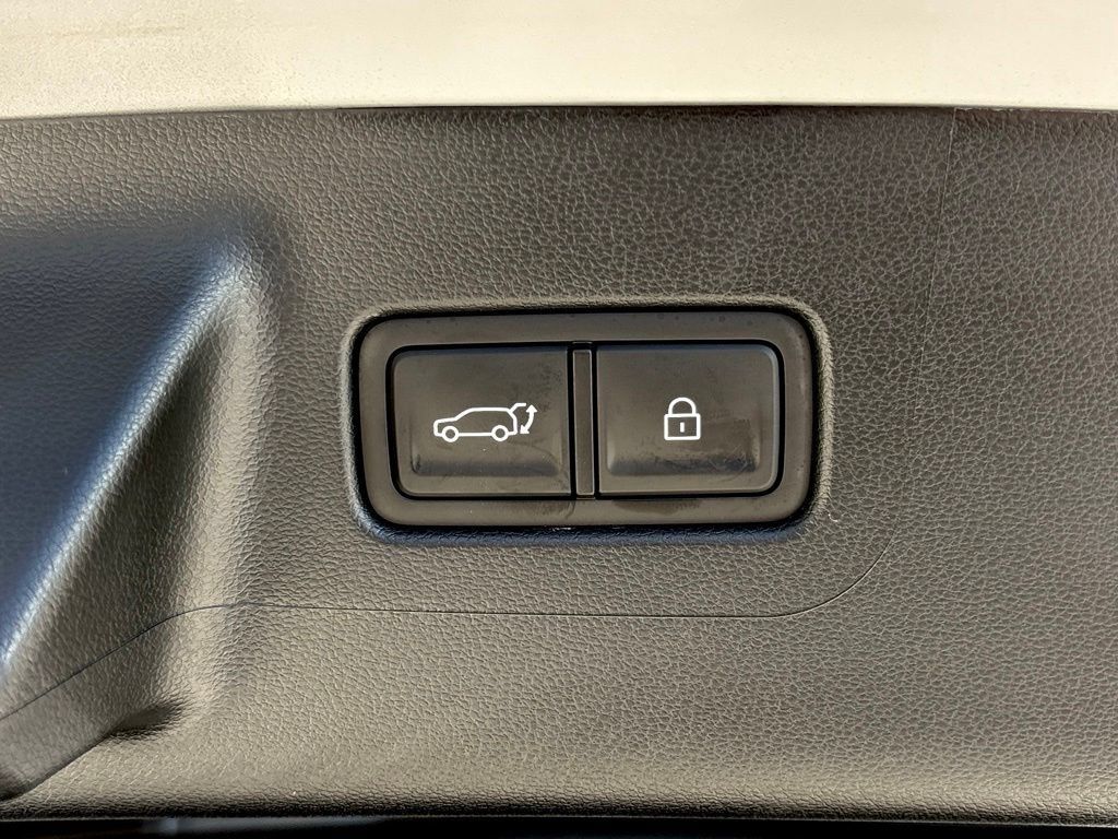 Used 2026 Hyundai Santa Fe Limited AWD/4WD image 26