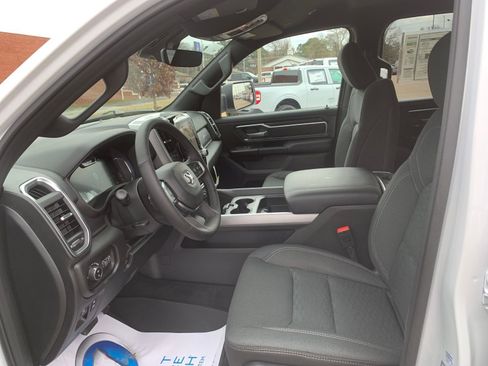 New 2026 RAM 1500 Big Horn AWD/4WD image 23