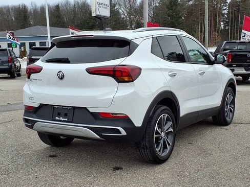 Used 2023 Buick Encore GX Select image 4