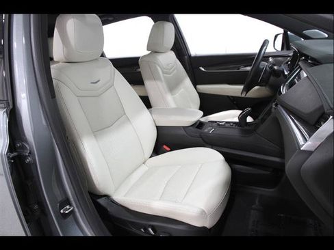 Used 2023 Cadillac XT5 Sportv AWD/4WD image 19