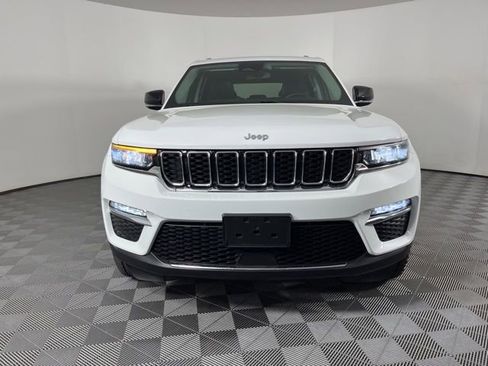 Used 2023 Jeep Grand Cherokee Limited image 4