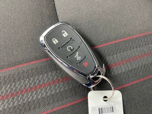 Used 2024 Chevrolet Equinox RS w/ LPO, Floor Liner Package image 19