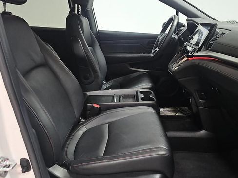 Used 2024 Honda Odyssey Sport image 9