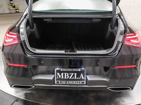 Used 2022 Mercedes-Benz CLA 250 image 27