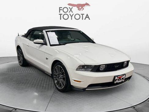 Used 2010 Ford Mustang GT Premium RWD image 8