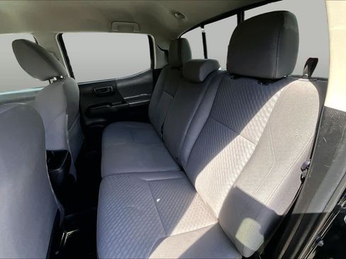 Certified 2023 Toyota Tacoma SR AWD/4WD image 19
