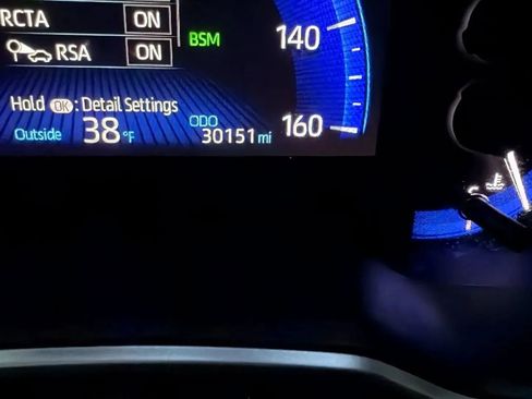 Used 2021 Toyota Corolla XSE image 17