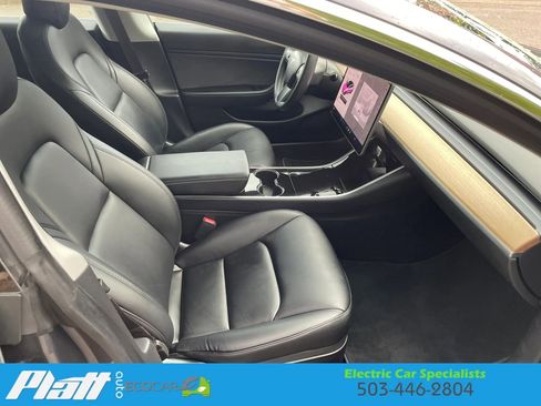 Used 2018 Tesla Model 3 Long Range image 56