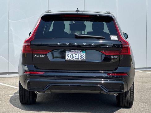 Certified 2026 Volvo XC60 B5 Ultra w/ Climate Package AWD/4WD image 4