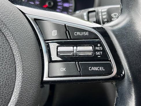 Used 2020 Kia Optima SE FWD image 19