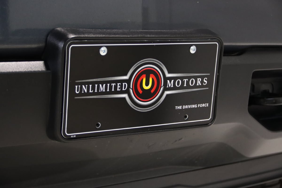 Used 2019 Chevrolet Silverado 1500 RST AWD/4WD image 32