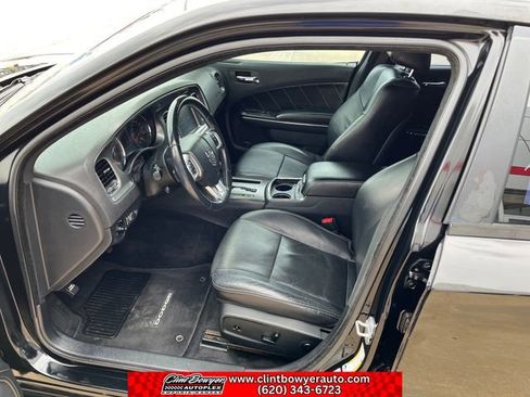 Used 2014 Dodge Charger R/T RWD image 10