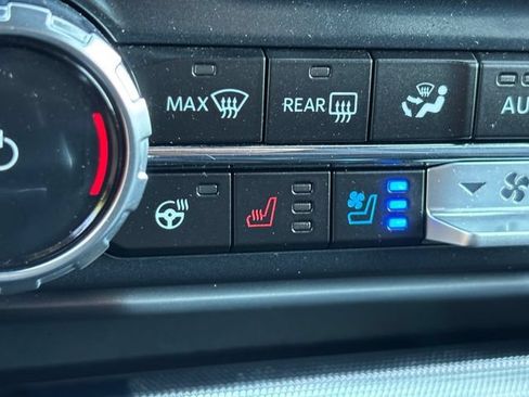 Used 2023 Ford F150 Lariat w/ Equipment Group 502A High AWD/4WD image 11