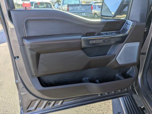 Used 2021 Ford F150 King Ranch image 12