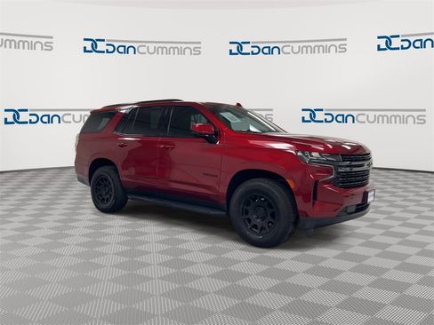 Used 2021 Chevrolet Tahoe RST image 2