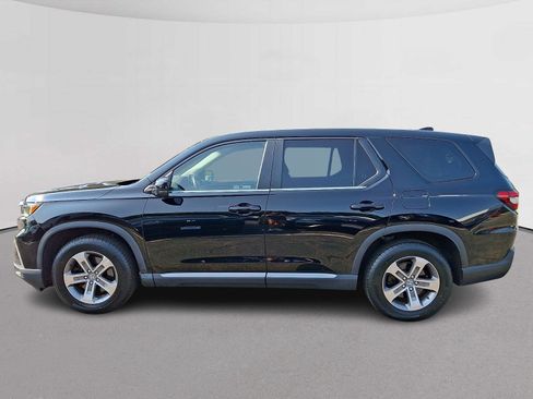 Certified 2023 Honda Pilot EX-L image 6