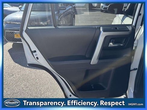 Used 2023 Toyota 4Runner SR5 Premium image 12