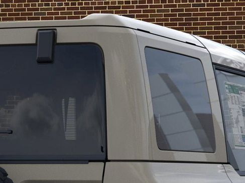 New 2026 Ford Bronco Badlands w/ Sasquatch Package image 50