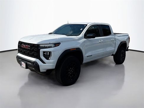 Used 2026 GMC Canyon Elevation w/ Convenience Package image 3