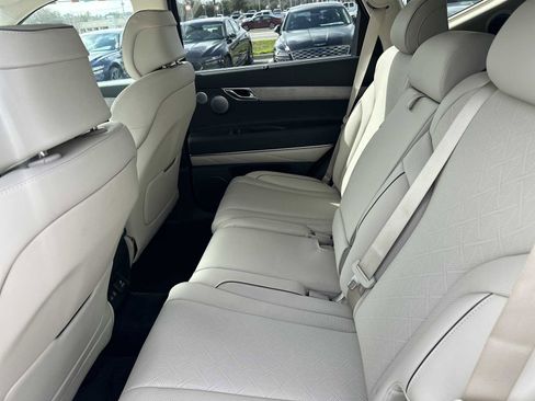 New 2026 Genesis GV80 2.5T Advanced image 36