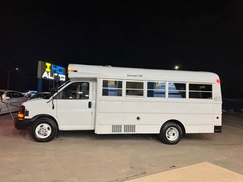 Used 2005 Chevrolet Express 3500 w/ School Bus Package image 6
