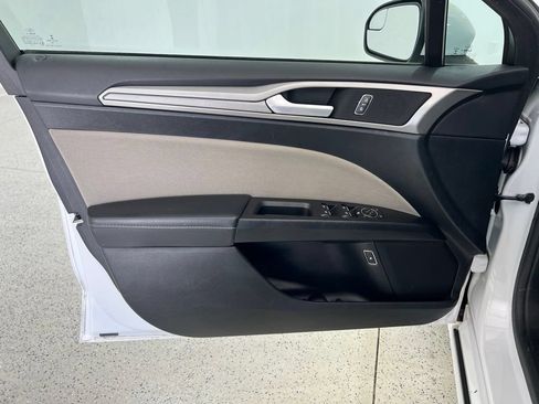 Used 2018 Ford Fusion S FWD image 19