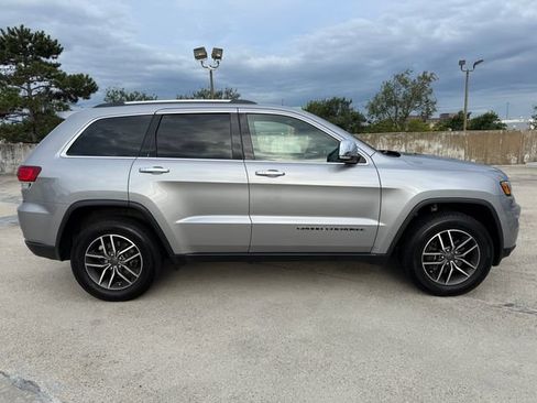 Used 2020 Jeep Grand Cherokee Limited w/ Trailer Tow Group IV AWD/4WD image 2