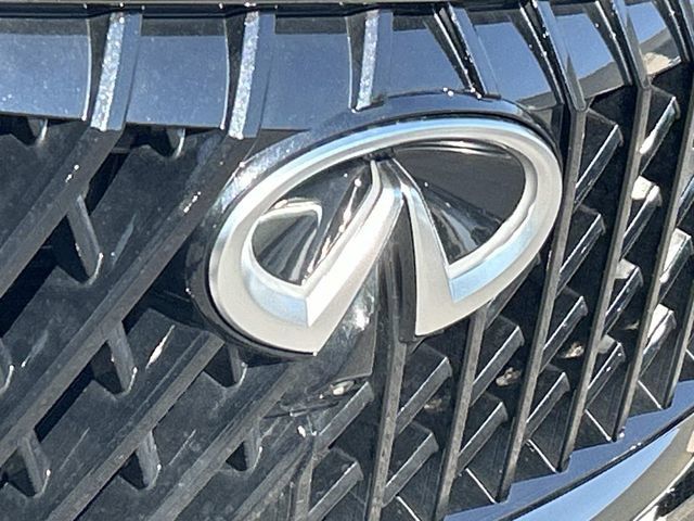 Certified 2026 INFINITI QX60 Sport w/ Dark Cargo Package AWD/4WD image 11