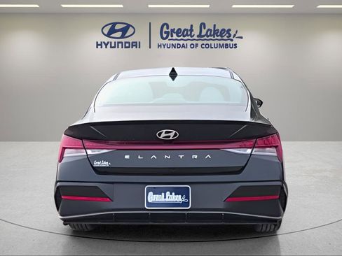 New 2026 Hyundai Elantra SEL Sport Premium w/ Cargo Package FWD image 4