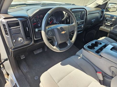 Used 2018 Chevrolet Silverado 1500 Custom w/ Rally 1 Edition RWD image 2