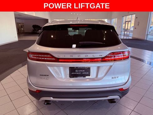 Used 2017 Lincoln MKC Premiere image 6