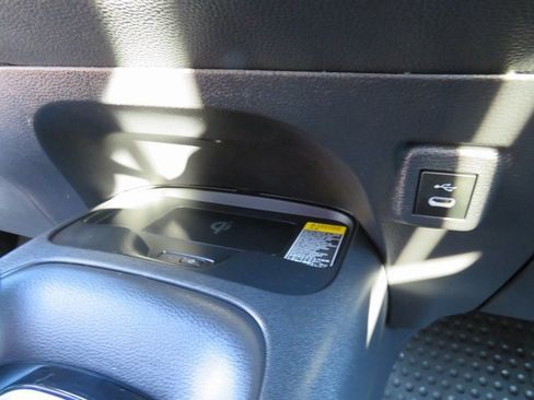 Certified 2024 Toyota Corolla SE image 26