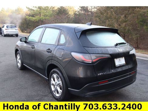 Used 2023 Honda HR-V LX image 5