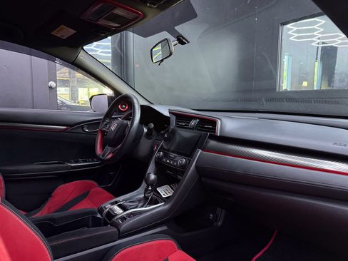 Used 2017 Honda Civic Type R image 24