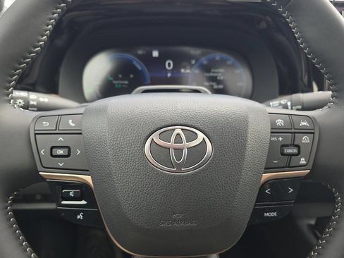 New 2026 Toyota Crown Platinum AWD/4WD image 19