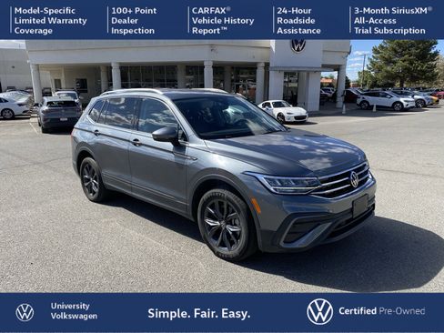 Used 2023 Volkswagen Tiguan SE FWD image 1
