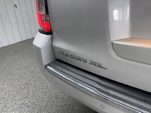 Used 2018 GMC Yukon XL Denali w/ Open Road Package AWD/4WD image 7