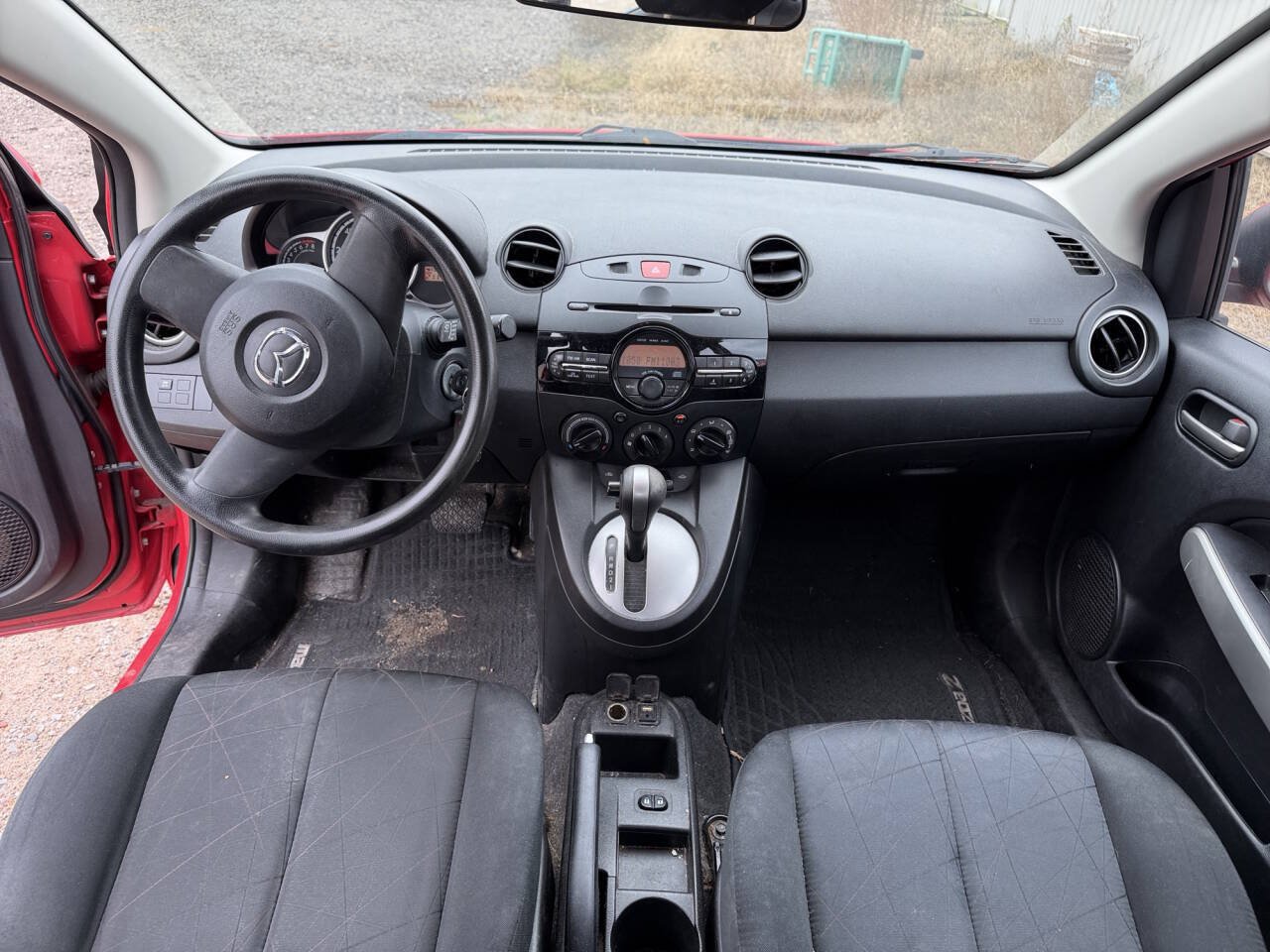 Used 2013 MAZDA MAZDA2 Sport FWD image 30