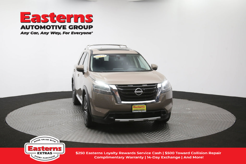 Used 2023 Nissan Pathfinder Platinum w/ Cargo Package AWD/4WD image 55