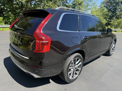 Used 2016 Volvo XC90 T6 Momentum w/ Momentum Plus Package AWD/4WD image 6