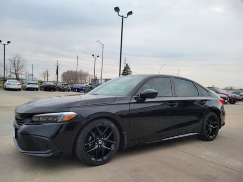 Used 2022 Honda Civic Sport image 3