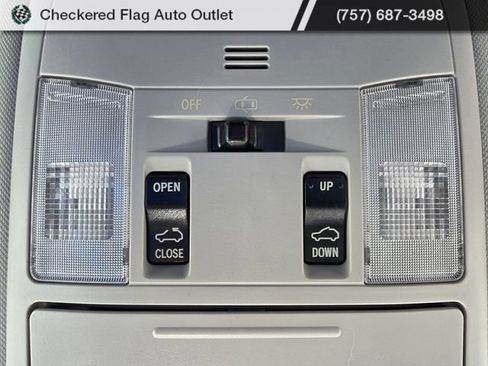 Used 2016 Toyota RAV4 XLE AWD/4WD image 23