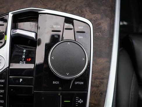 Used 2025 BMW X7 xDrive40i image 22