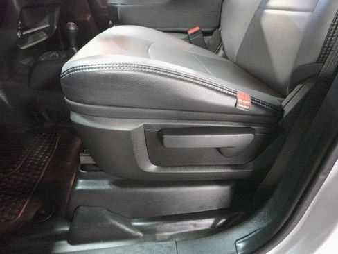 Used 2023 RAM 3500 Tradesman w/ Convenience Group image 10