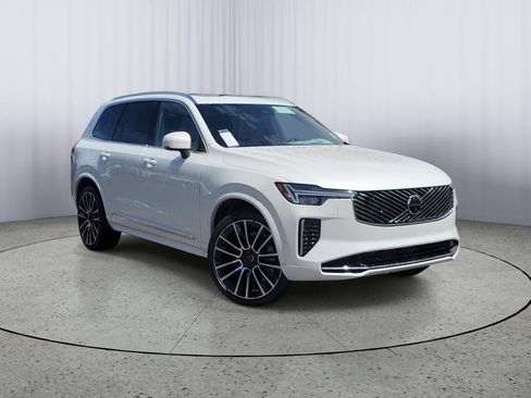 New 2026 Volvo XC90 B6 Ultra w/ Lounge Package AWD/4WD image 1