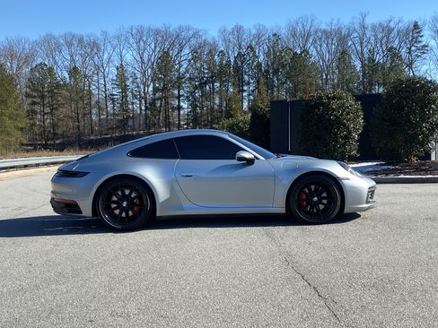 Used 2020 Porsche 911 Carrera S image 5