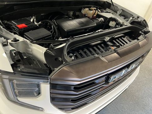 Used 2022 GMC Sierra 1500 AT4X image 73